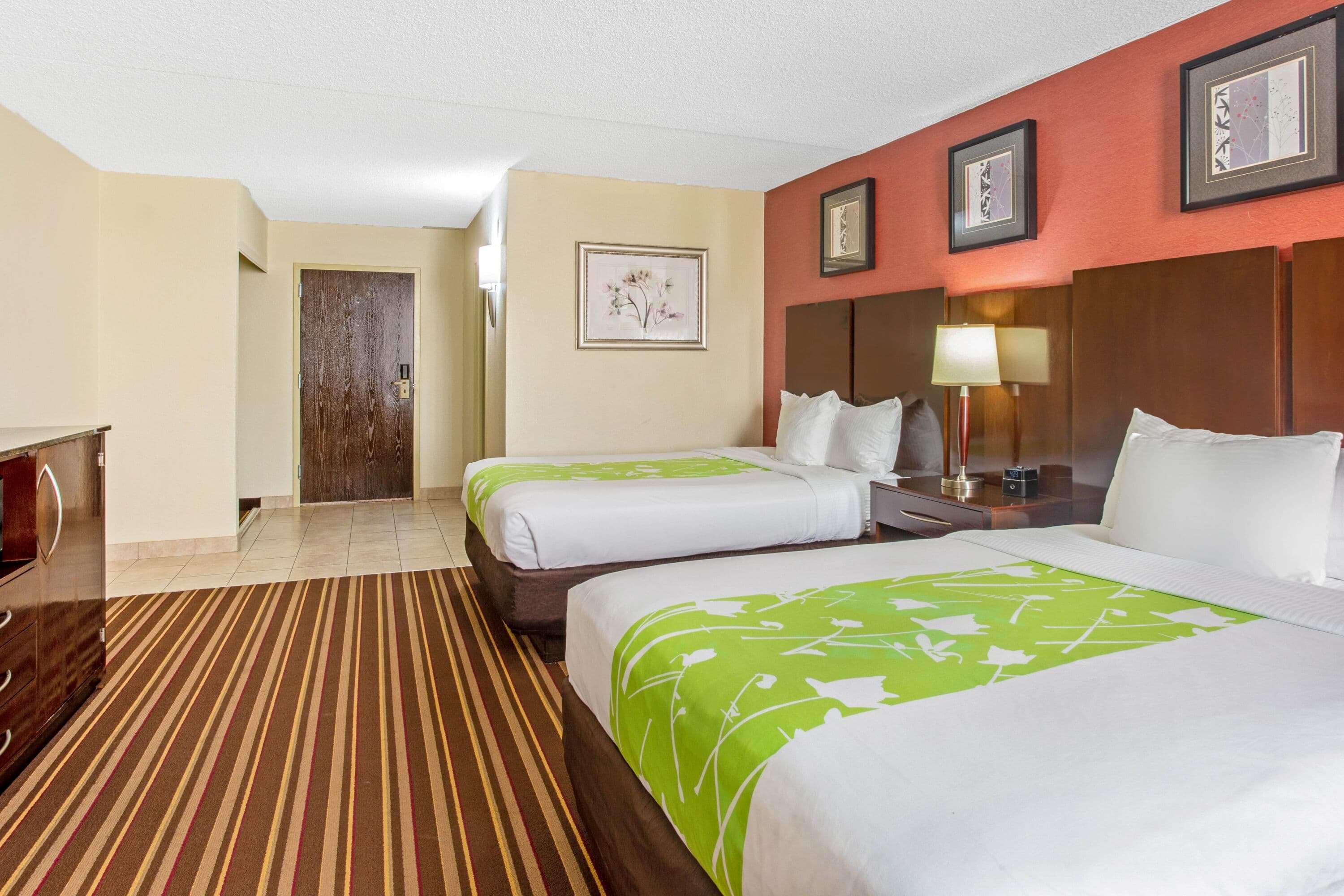 Hotel La Quinta By Wyndham Salisbury Exterior foto